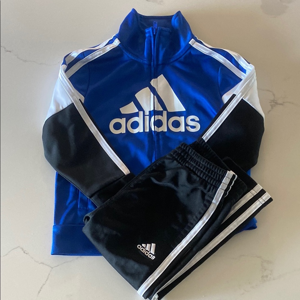 ⚫️ Adidas ⚫️ Blue and Black Tracksuit